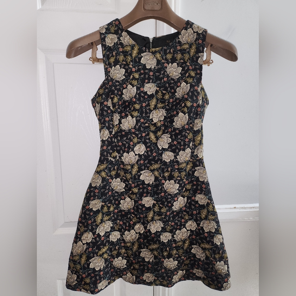 Zara Elegant Black and Gold Floral Mini Dress